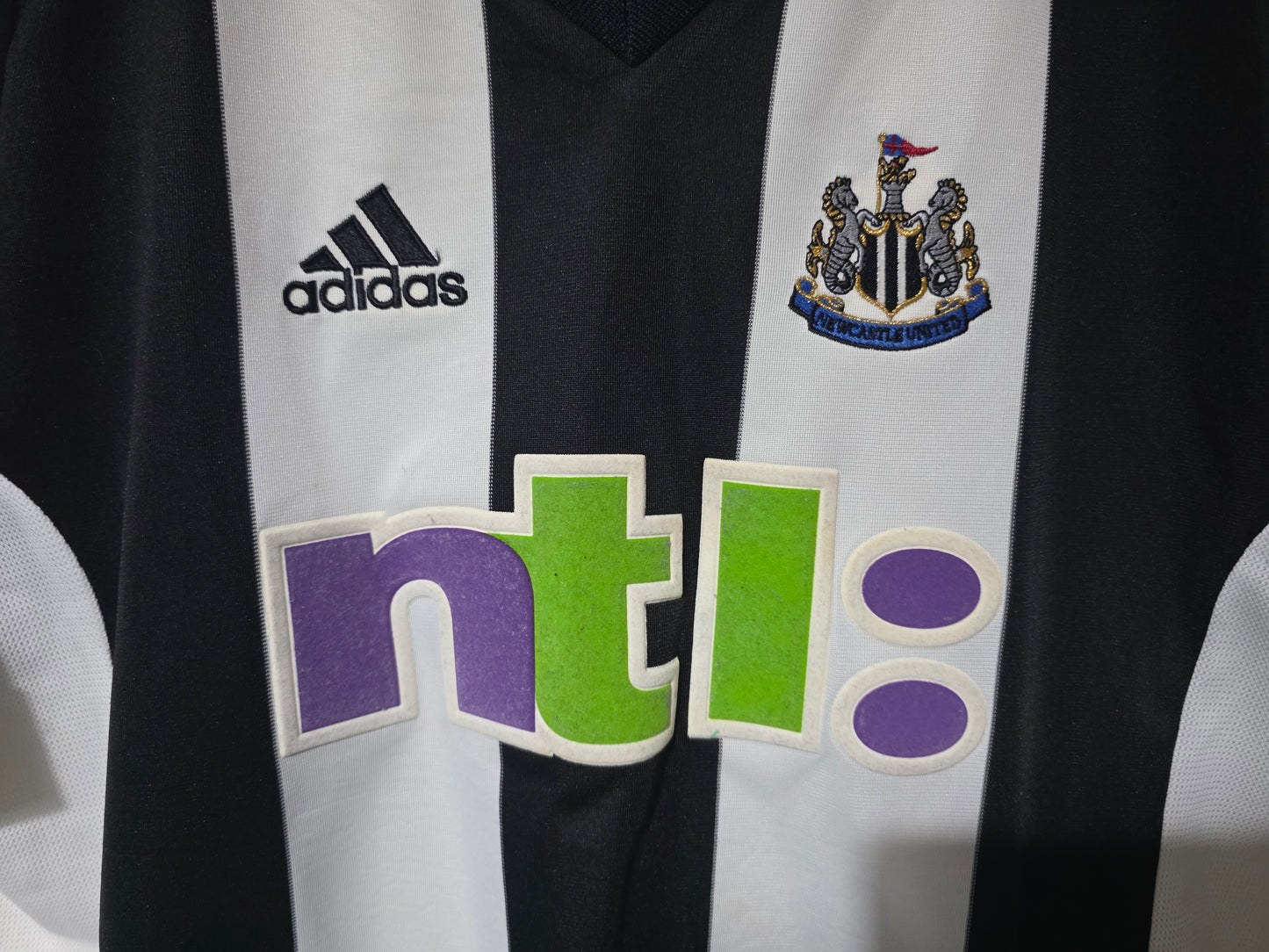 Newcastle United 2001/03 Adidas Home Shirt #9 SHEARER - Medium