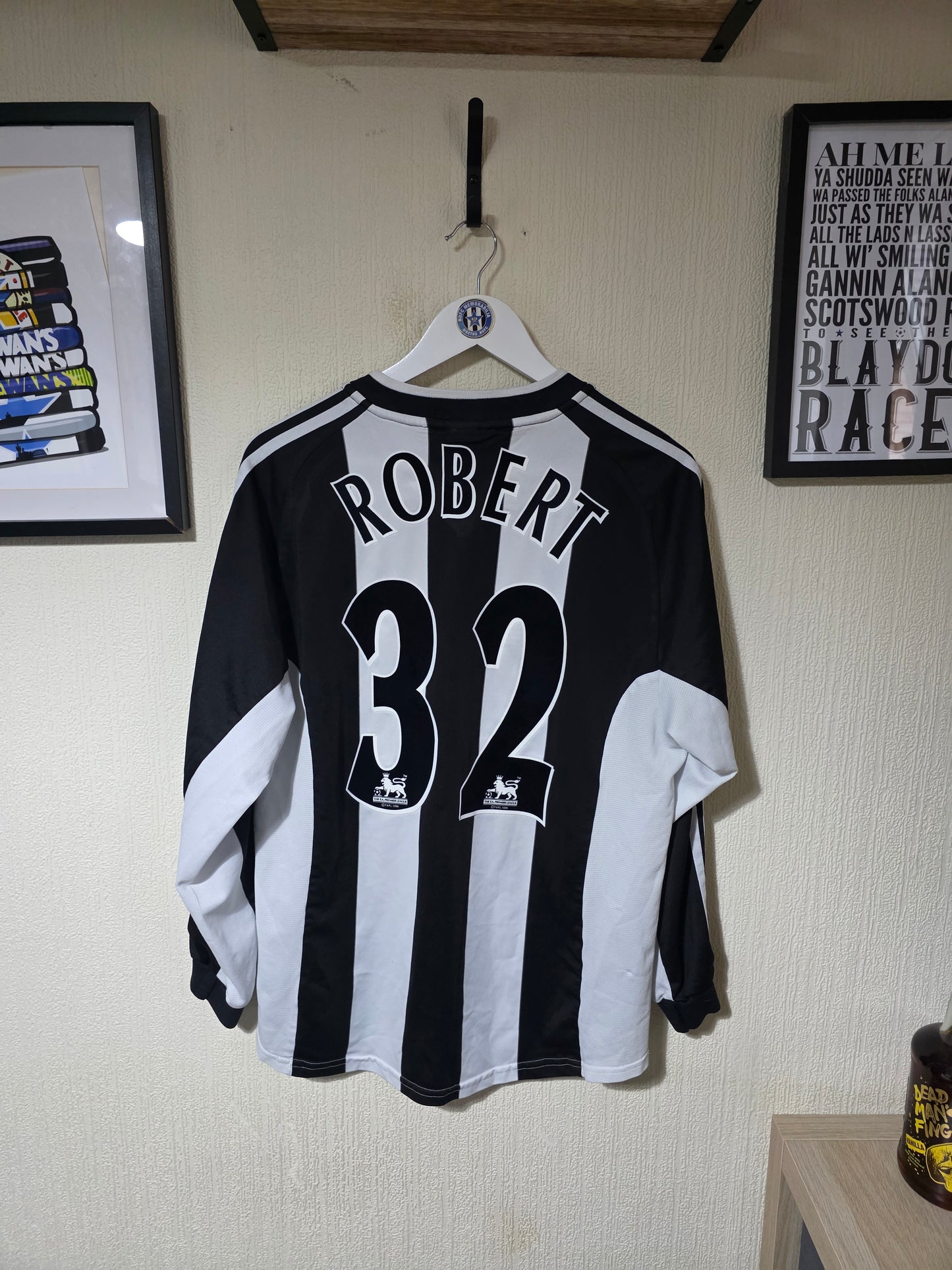 Newcastle United 2001/03 Adidas L/S Home Shirt #32 ROBERT - Medium