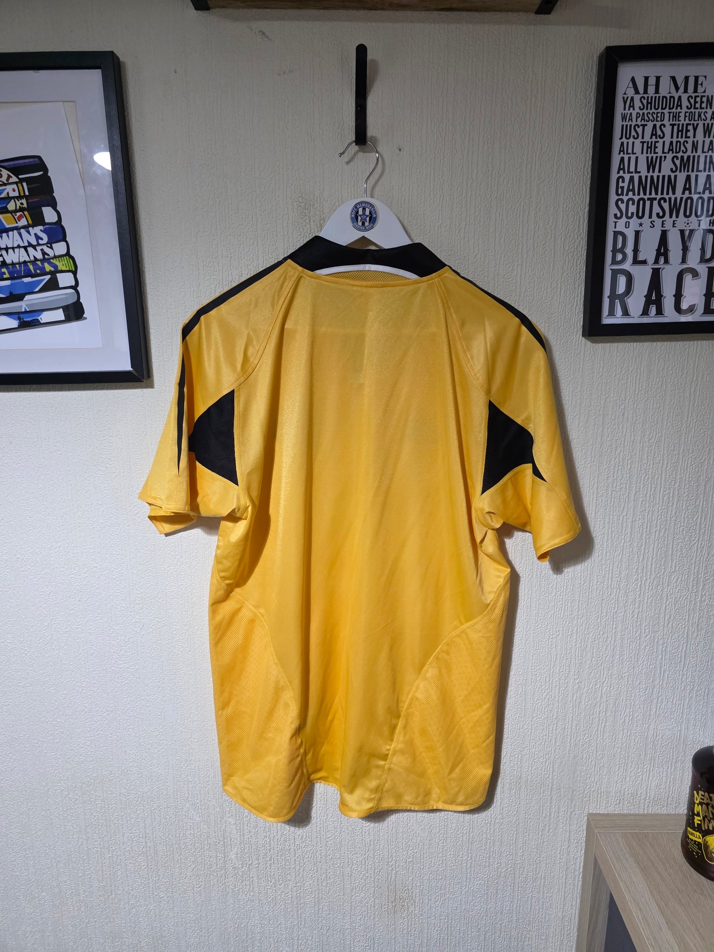 Newcastle United 2004/05 Adidas Third Shirt - Small