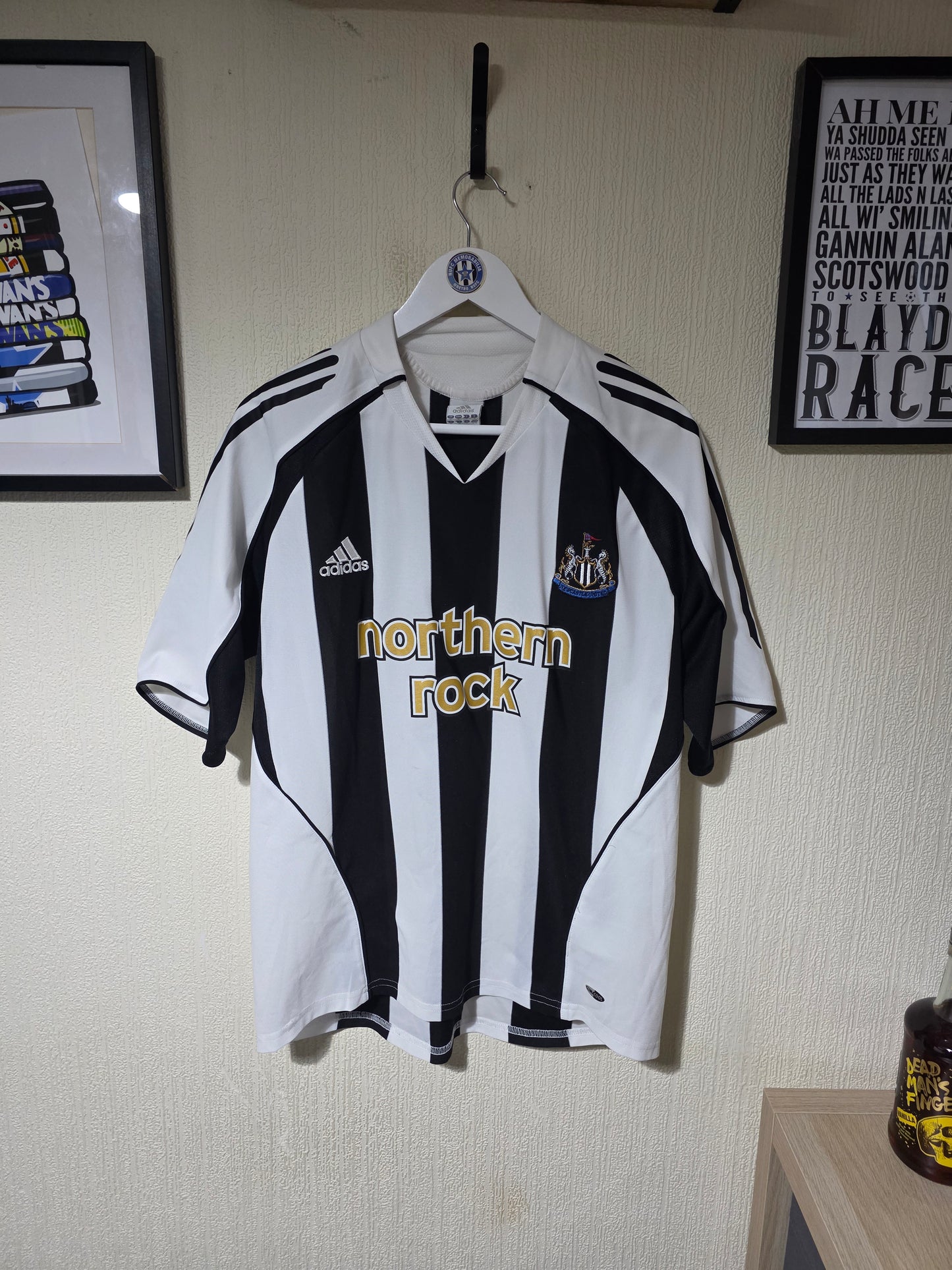 Newcastle United 2005/07 Adidas Home Shirt #9 SHEARER - Medium