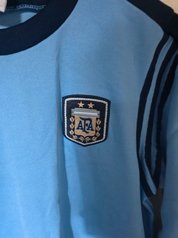 Argentina 2010/11 Adidas sweatshirt, Small