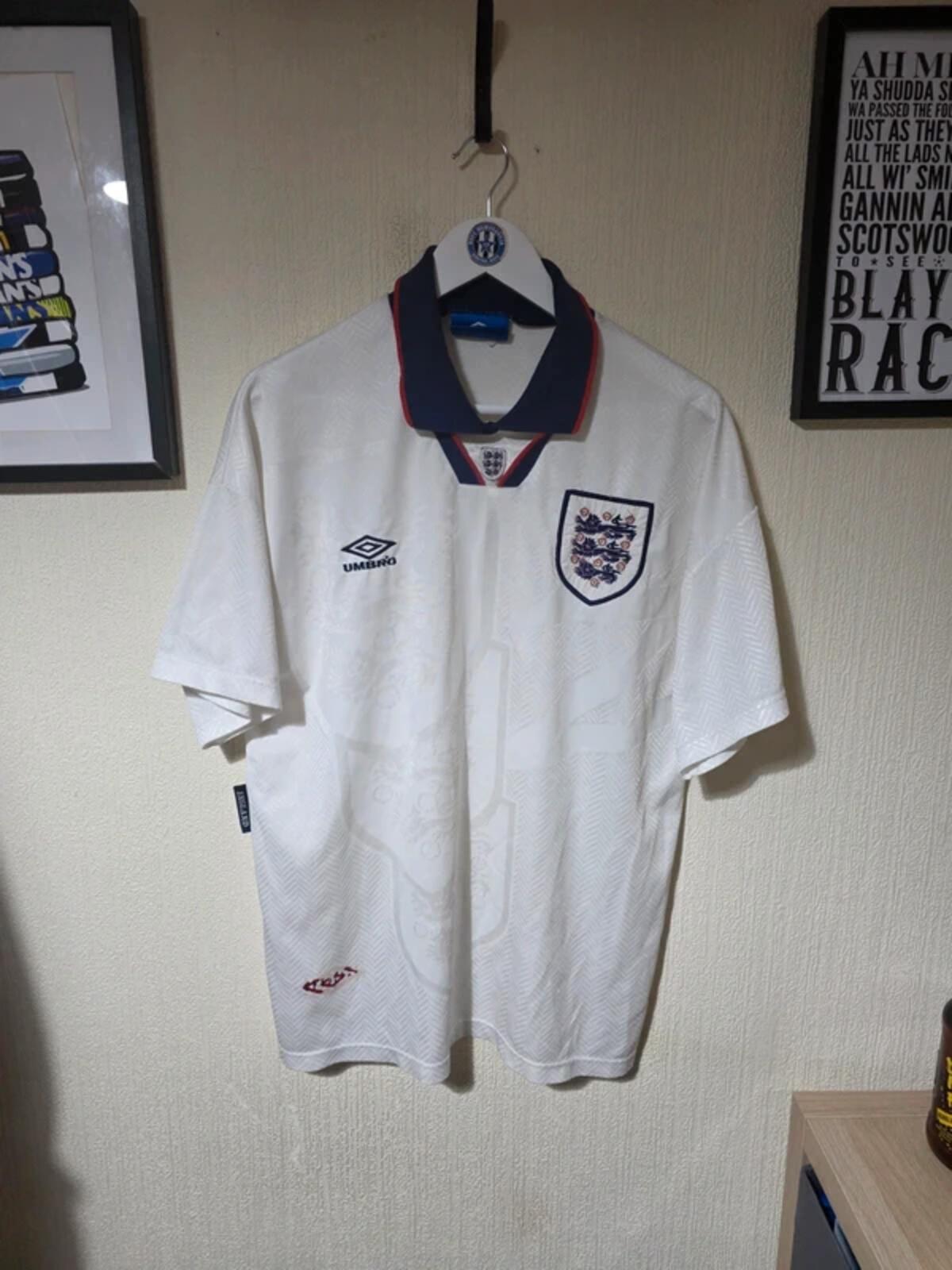 England Umbro 1993/95 home shirt, Large