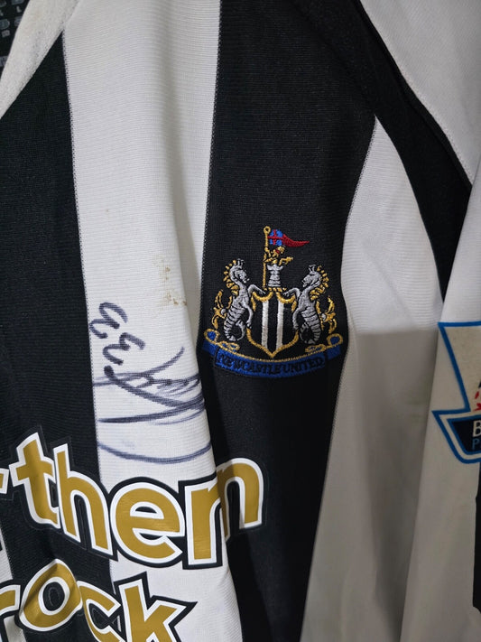 Newcastle United 2005/06 Matchworn home shirt #33 BABAYARO v Mansfield FA cup