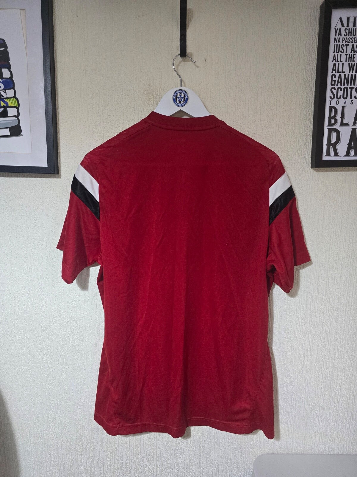 Nottingham Forest 2014/15 Adidas, Gary Gardner worn training top - Large
