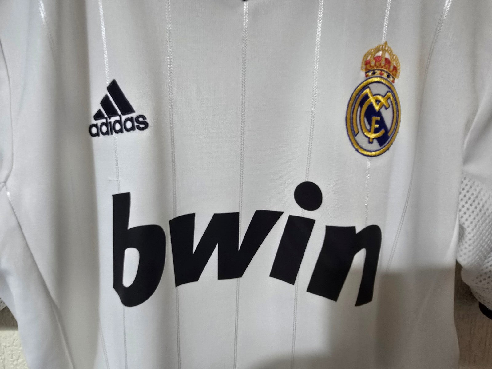 Real Madrid 2012/13 Adidas home shirt, #7 RONALDO - Small