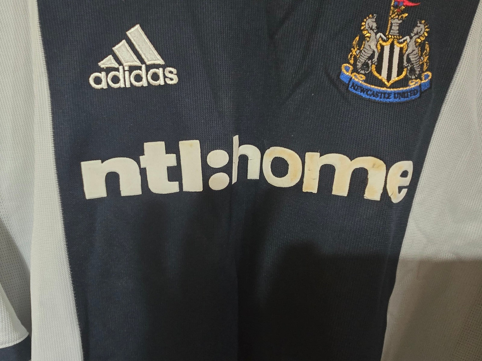 Newcastle United 2002/03 Andy Griffin matchworn away shirt with proof