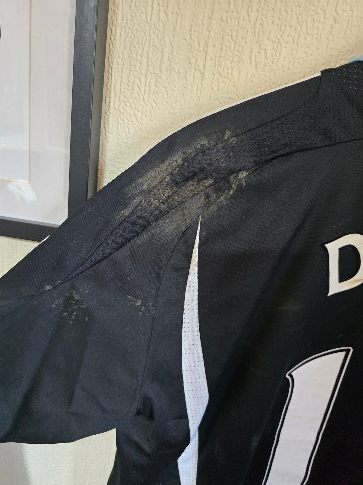 Newcastle United 2007/09 Matchworn Damien Duff home shirt v Arsenal