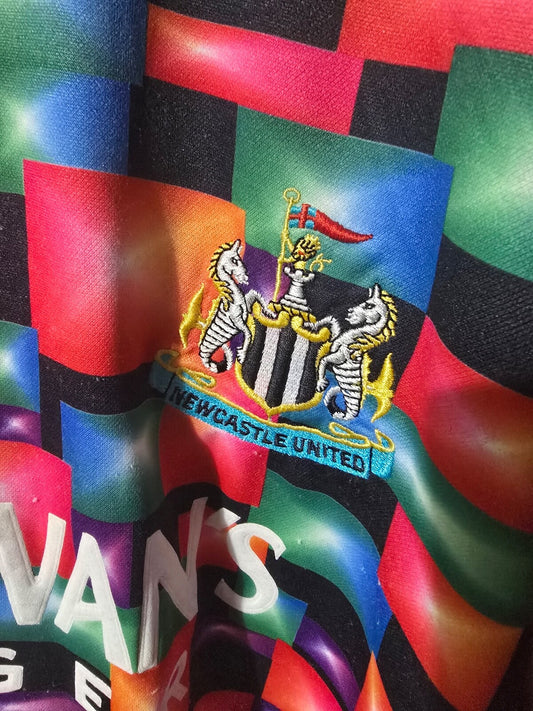 NEWCASTLE UNITED PAVEL SRNICEK MATCHWORN SHIRT V SAMPDORIA