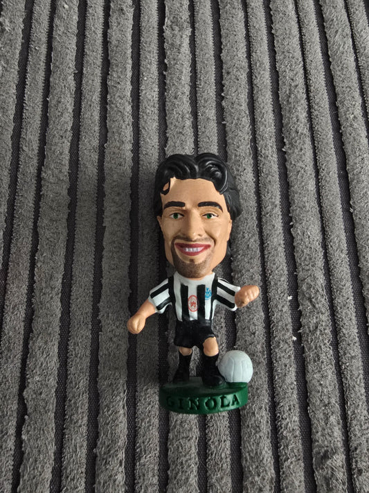Newcastle United Corinthians loose David Ginola