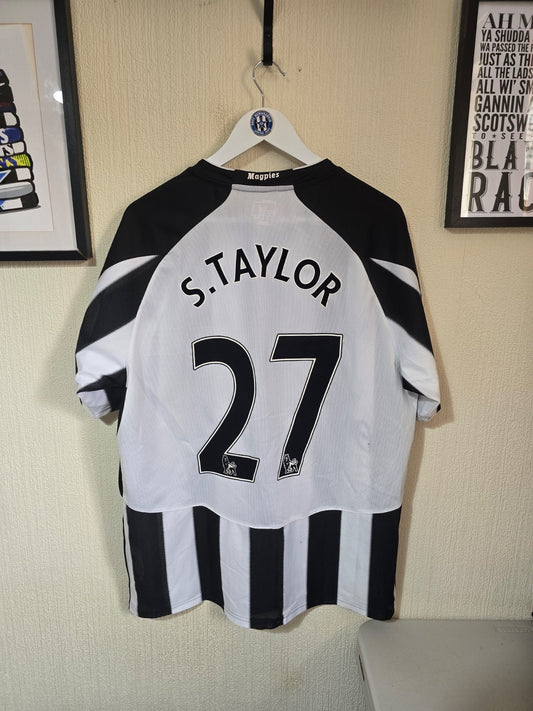 Newcastle United 2010/11 #27 TAYLOR Matchworn/Signed home shirt