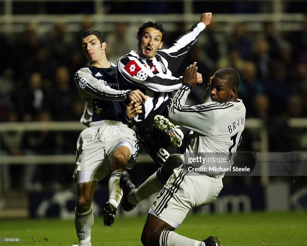 Newcastle United 2002/03 Titus bramble matchworn UCL away shirt v Juventus