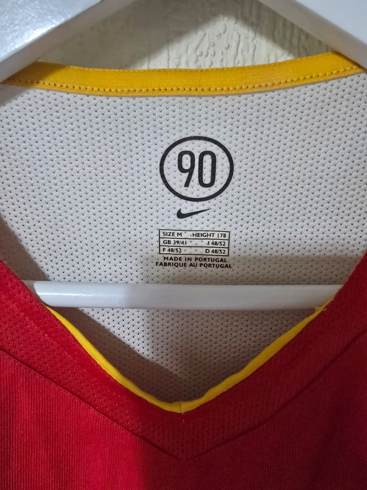 Arsenal 2004/05 Nike home shirt - Medium