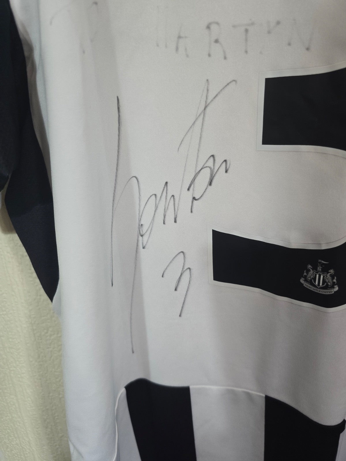 Newcastle United 2012/13 Davide Santon Matchworn/Signed Europa League home shirt