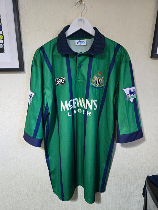 Newcastle United 1993/95 Matchworn third shirt Barry Venison v Sheff wed