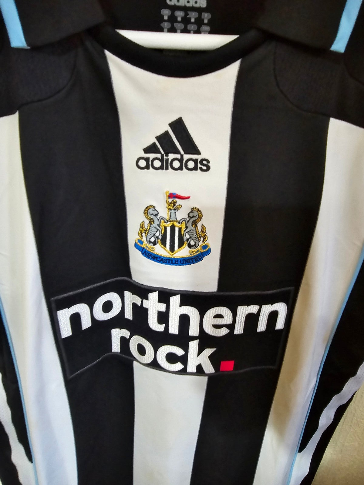 Newcastle United 2007/09 Matchworn Damien Duff home shirt v Arsenal