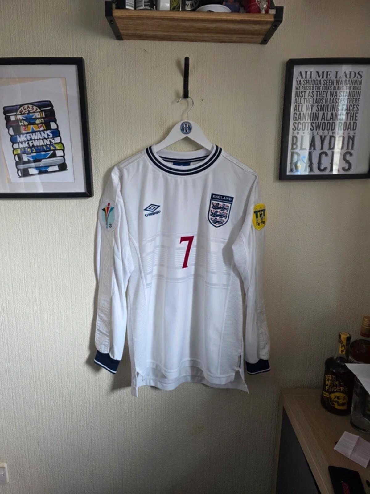 England 1999 Euro 2000 Umbro Home Shirt long sleeved, Large