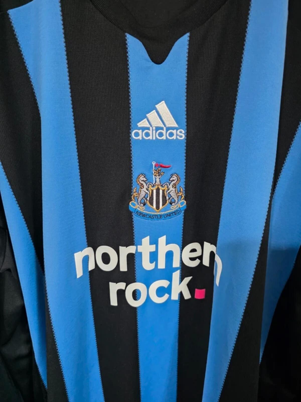 Newcastle United 2009/10 Long sleeved Adidas Third shirt - XXXL