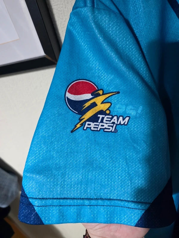 Pepsi Mens Y2K football shirt Large