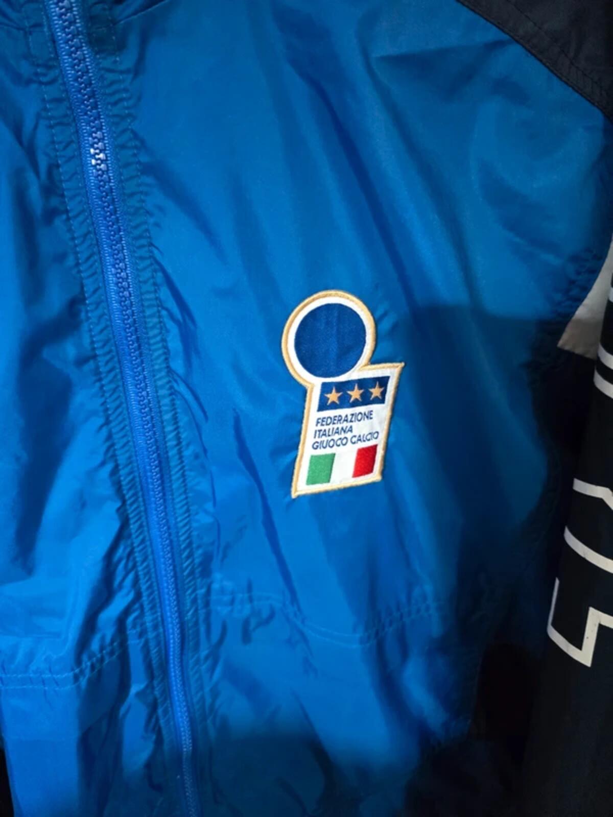 Italy 1996/97 Nike Rain Coat - Medium