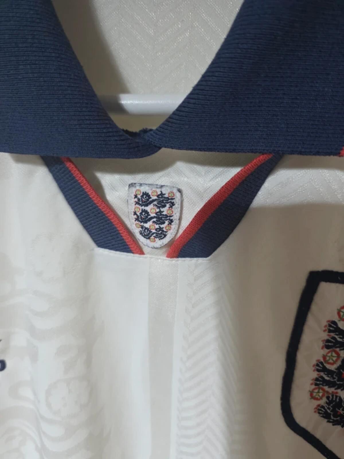 England Umbro 1993/95 home shirt, Large