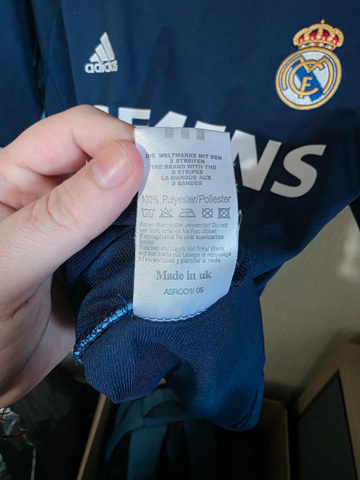 Real Madrid 2005/06 Adidas away shirt #10 Robinho - XL