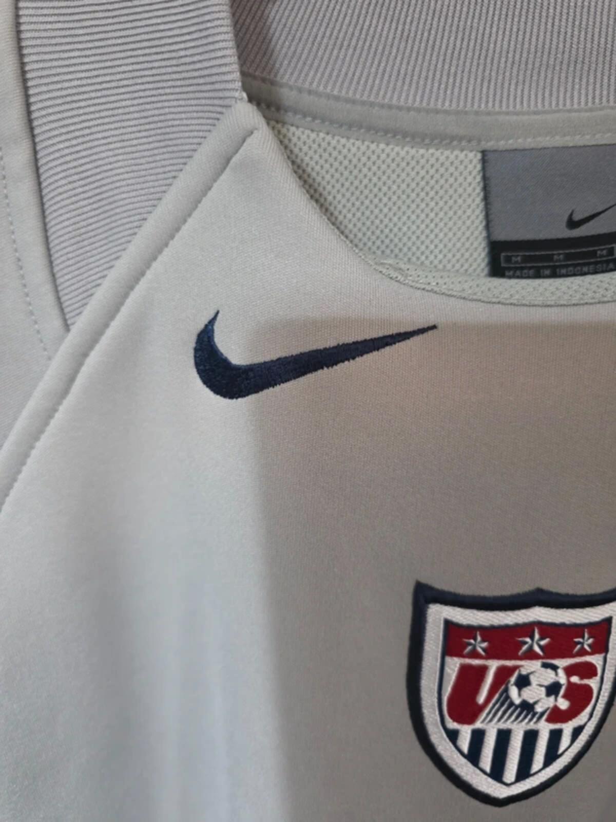 USA, usmnt 2004/06 nike t90 sweatshirt - medium