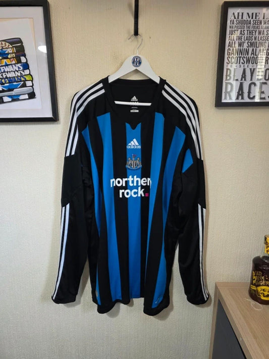 Newcastle United 2009/10 Long sleeved Adidas Third shirt - XXXL