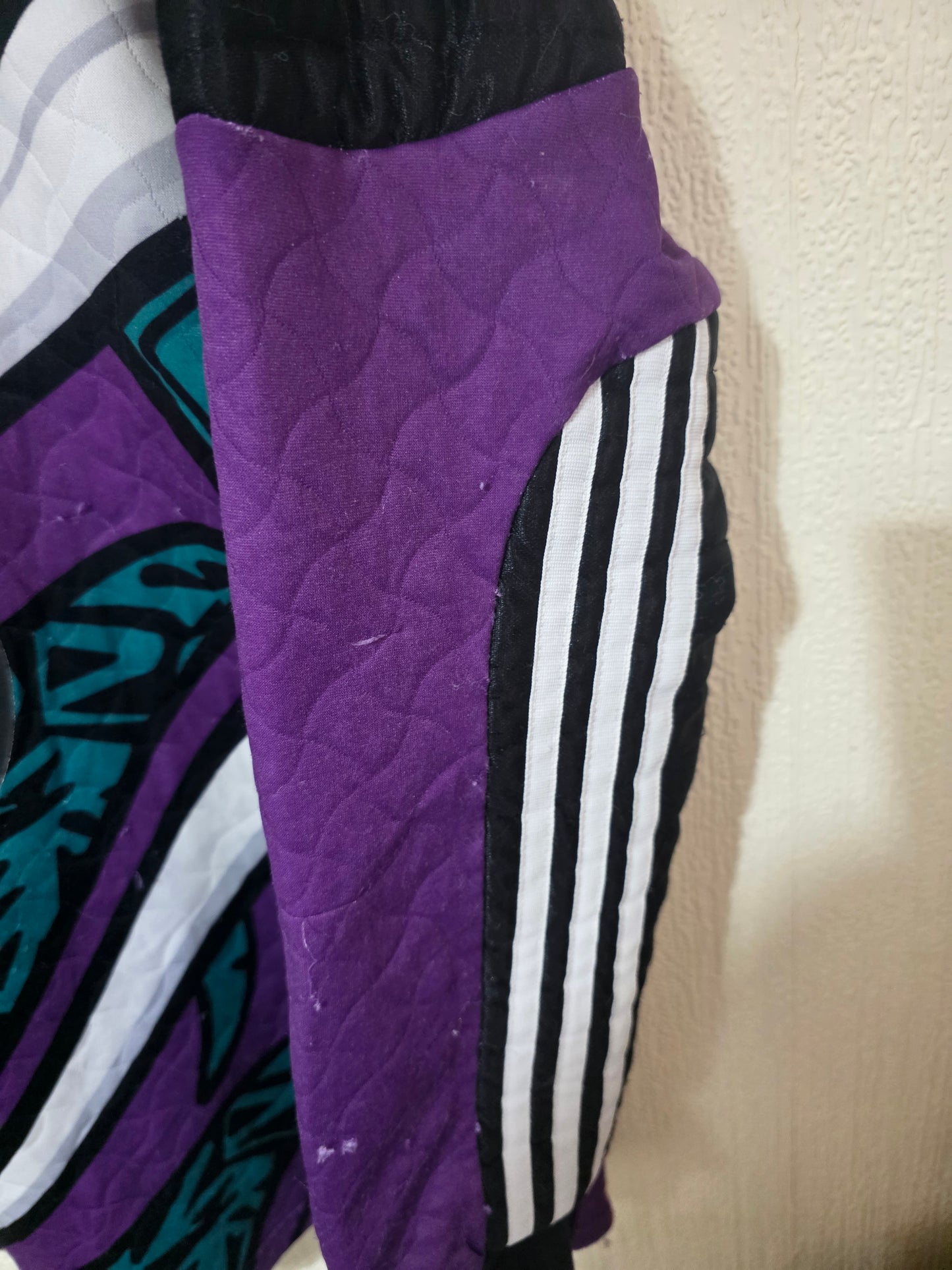 Newcastle United 1995/96 Adidas keeper shirt - Small