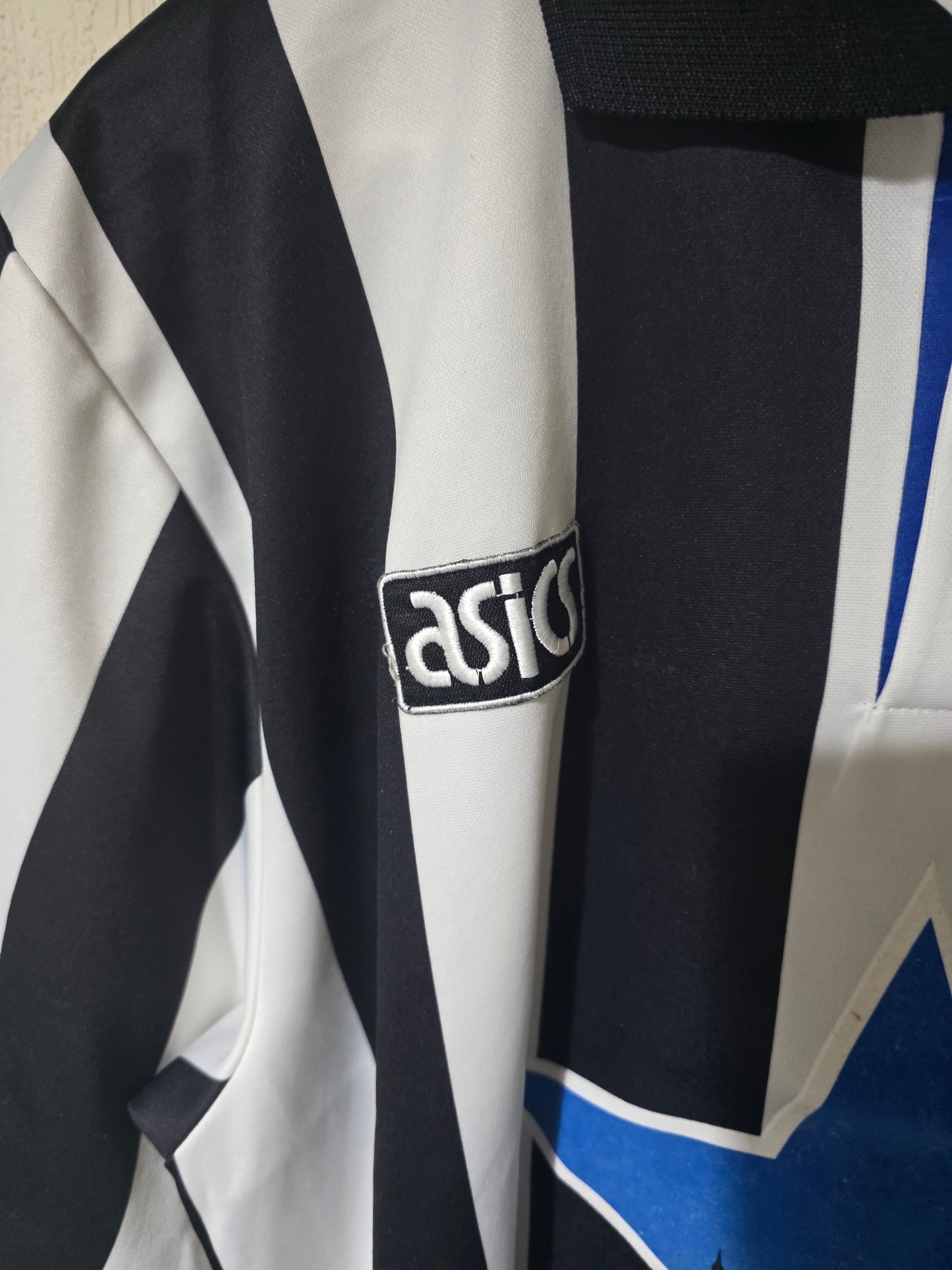 Newcastle United 1993/95 Asics Home Shirt, 1st Division winners embroidery