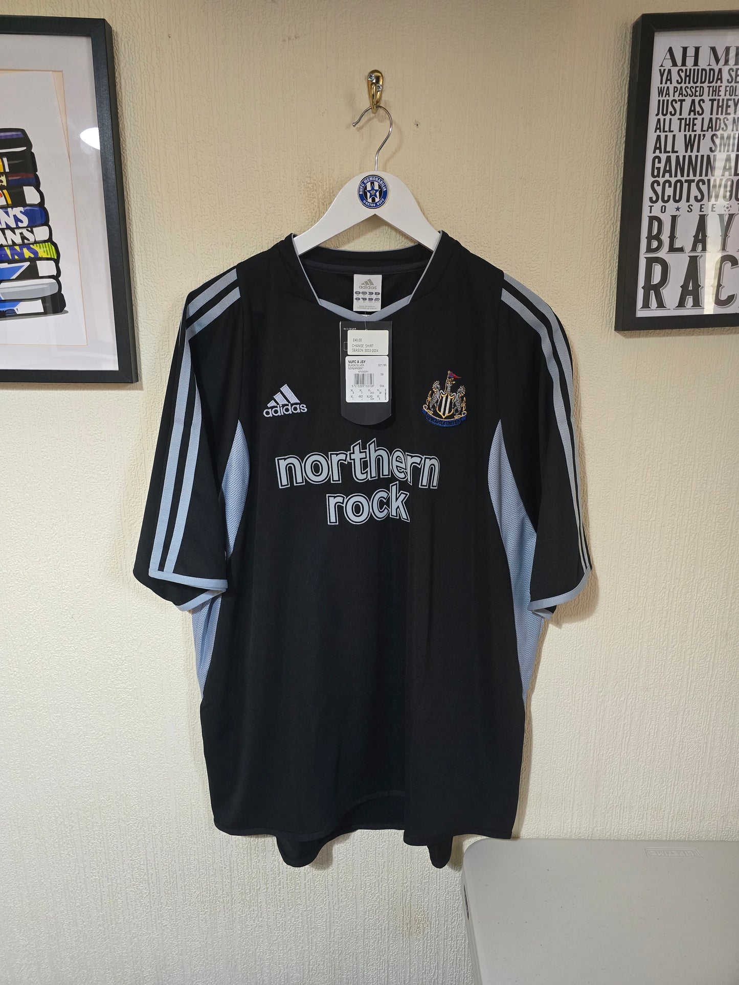 Newcastle United 2003/04 Away Shirt  BNWT, #11  SPEED - XL