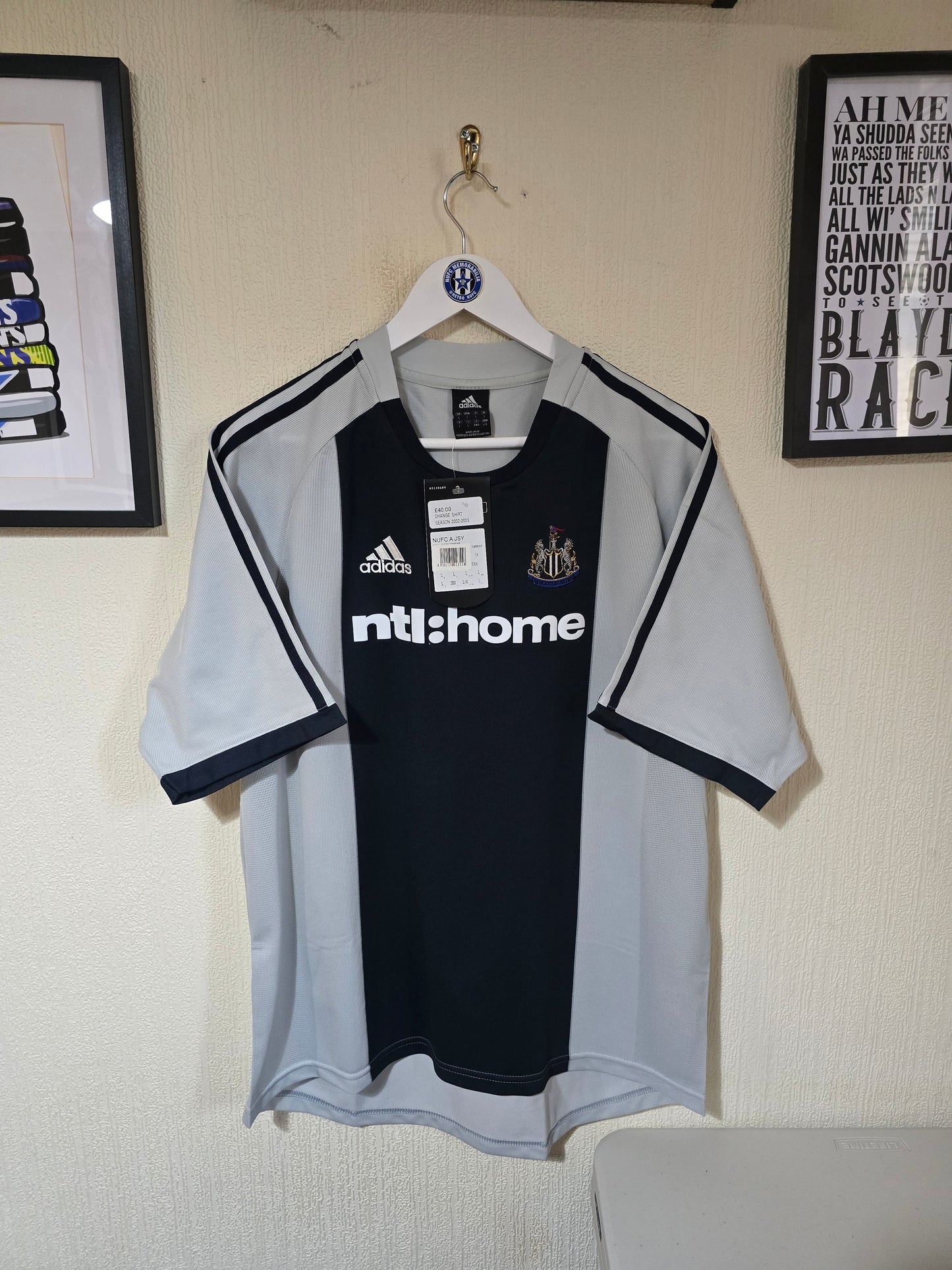 Newcastle United 2002/03 Away Shirt, BNWT - Large