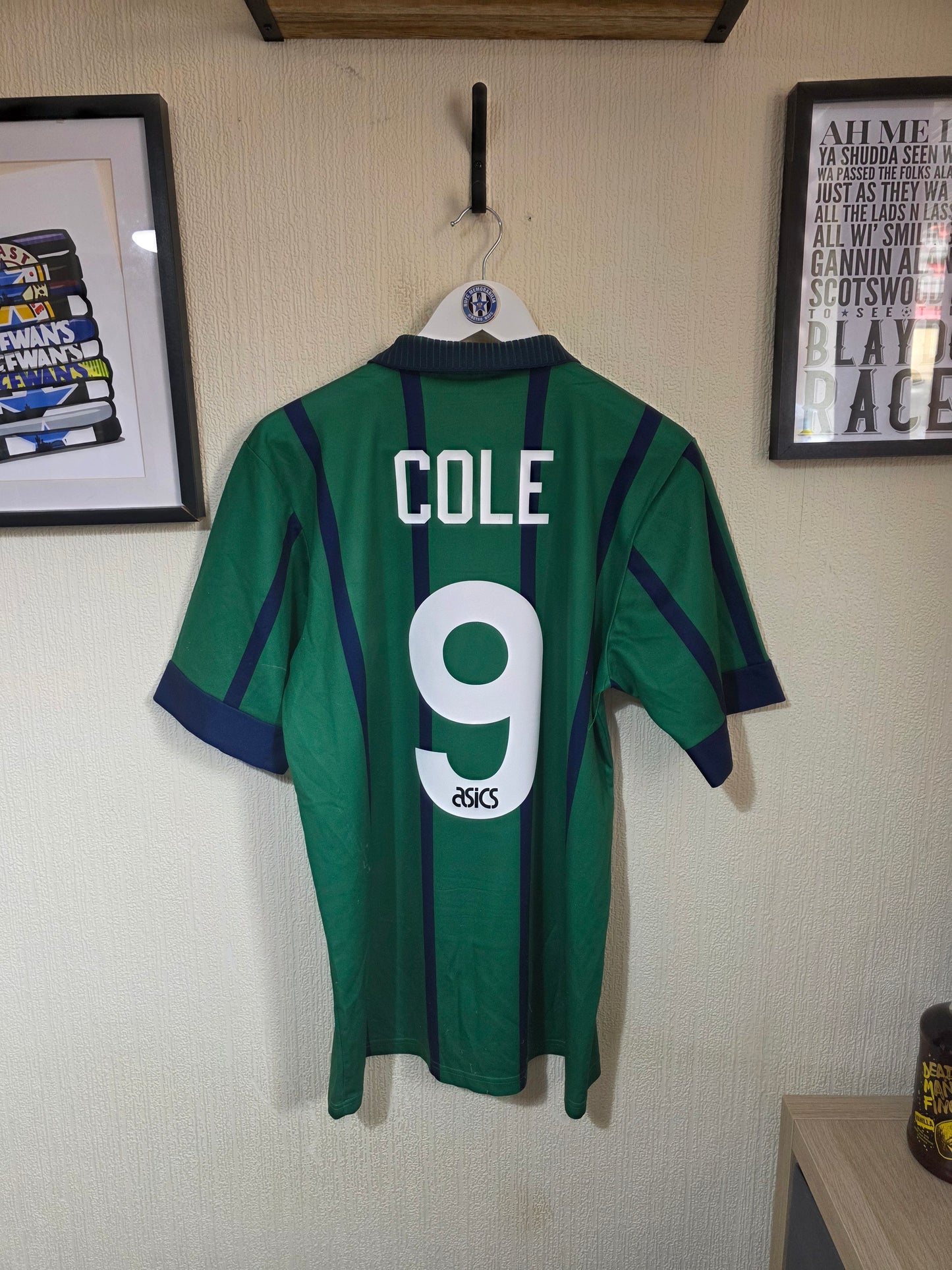 Newcastle United 1993/95 Asics third shirt #9 COLE - Medium