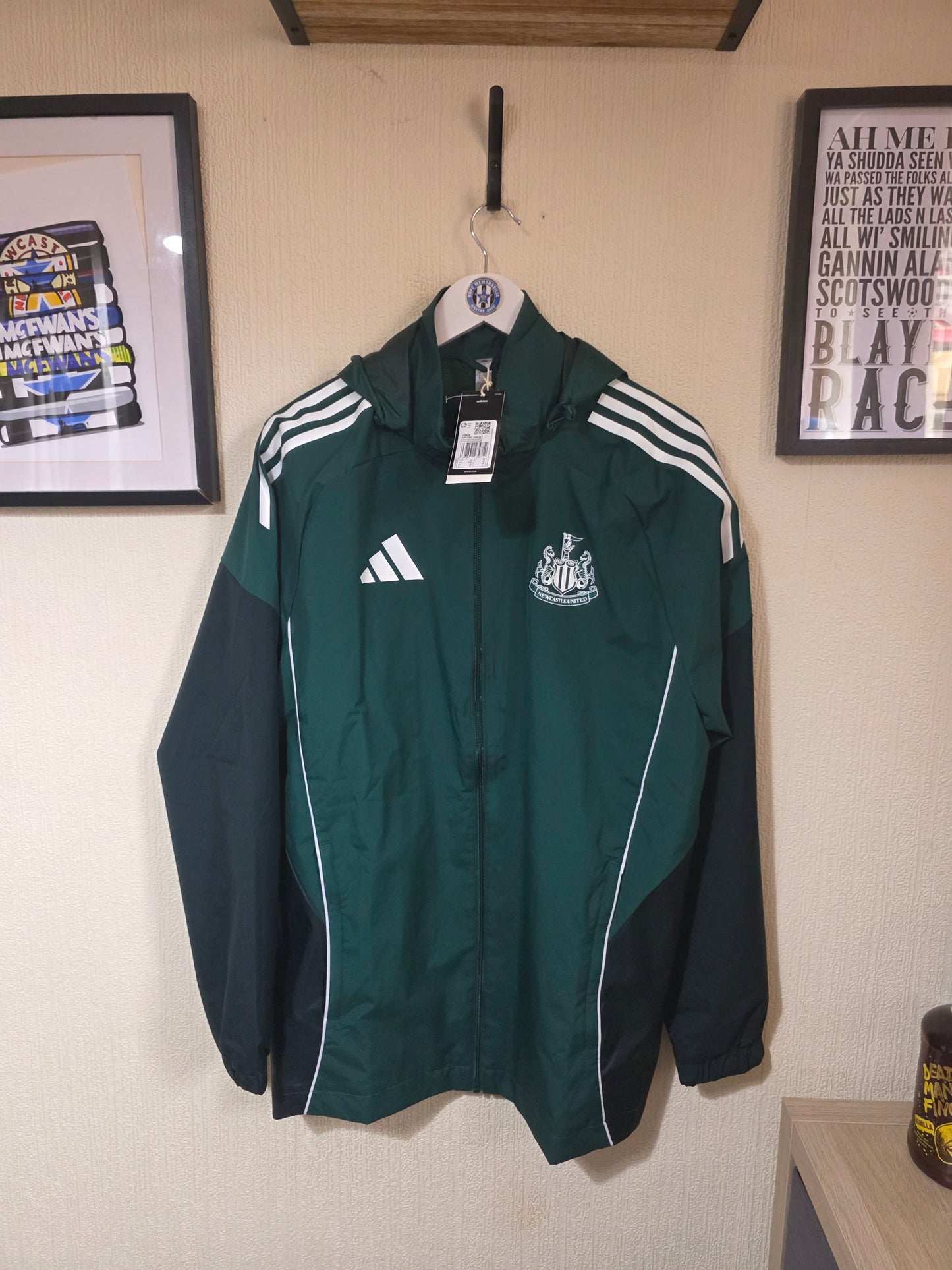 Newcastle United 2024/26 Adidas Staff issued rain coat BNWT - Medium