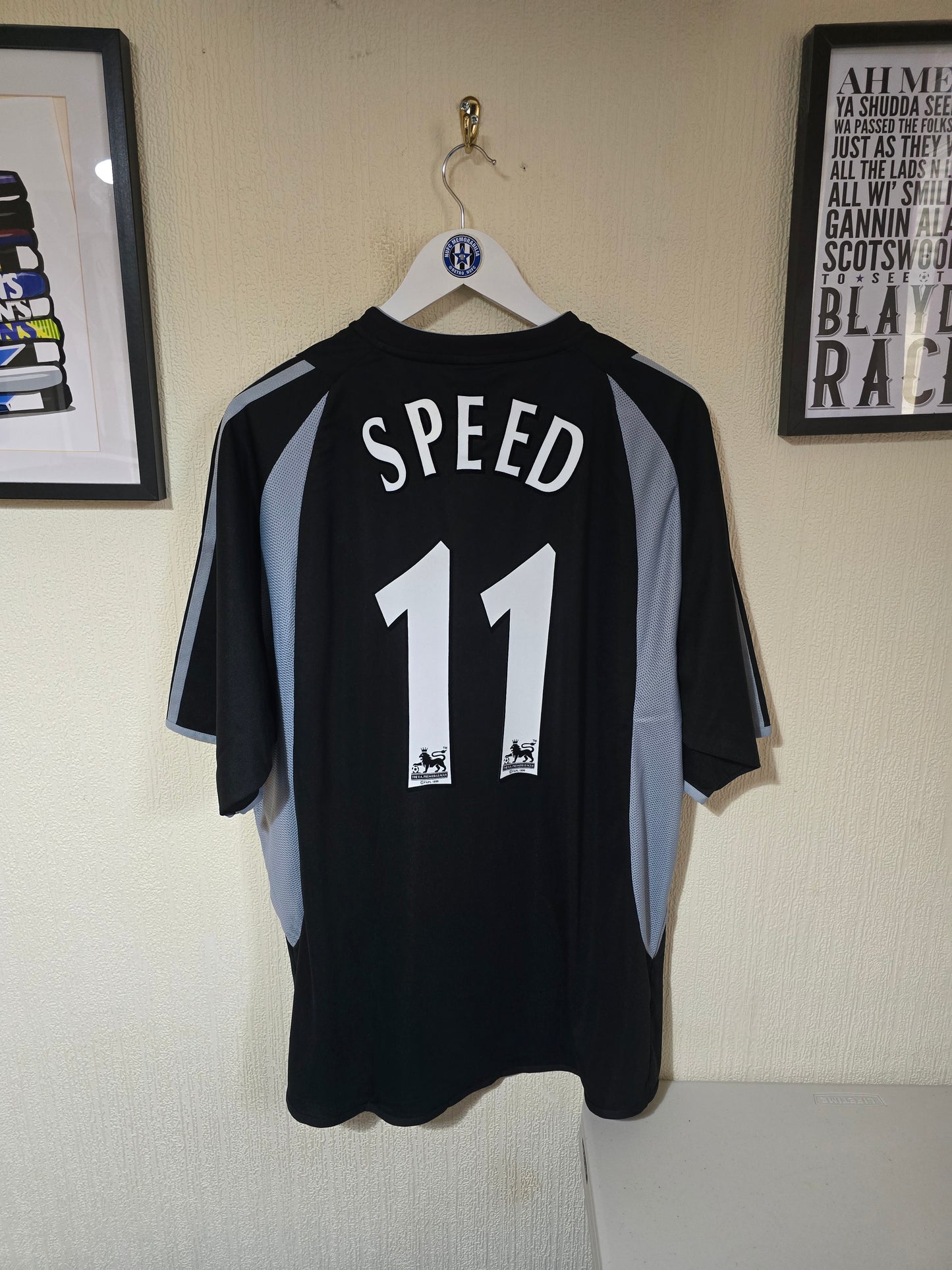 Newcastle United 2003/04 Away Shirt  BNWT, #11  SPEED - XL