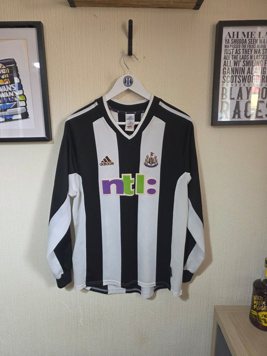 Newcastle United 2001/03 Adidas L/S home shirt #23 AMEOBI - Medium
