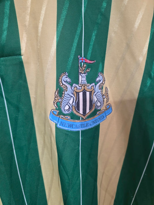 Newcastle United 1988/90 Umbro away shirt - Large