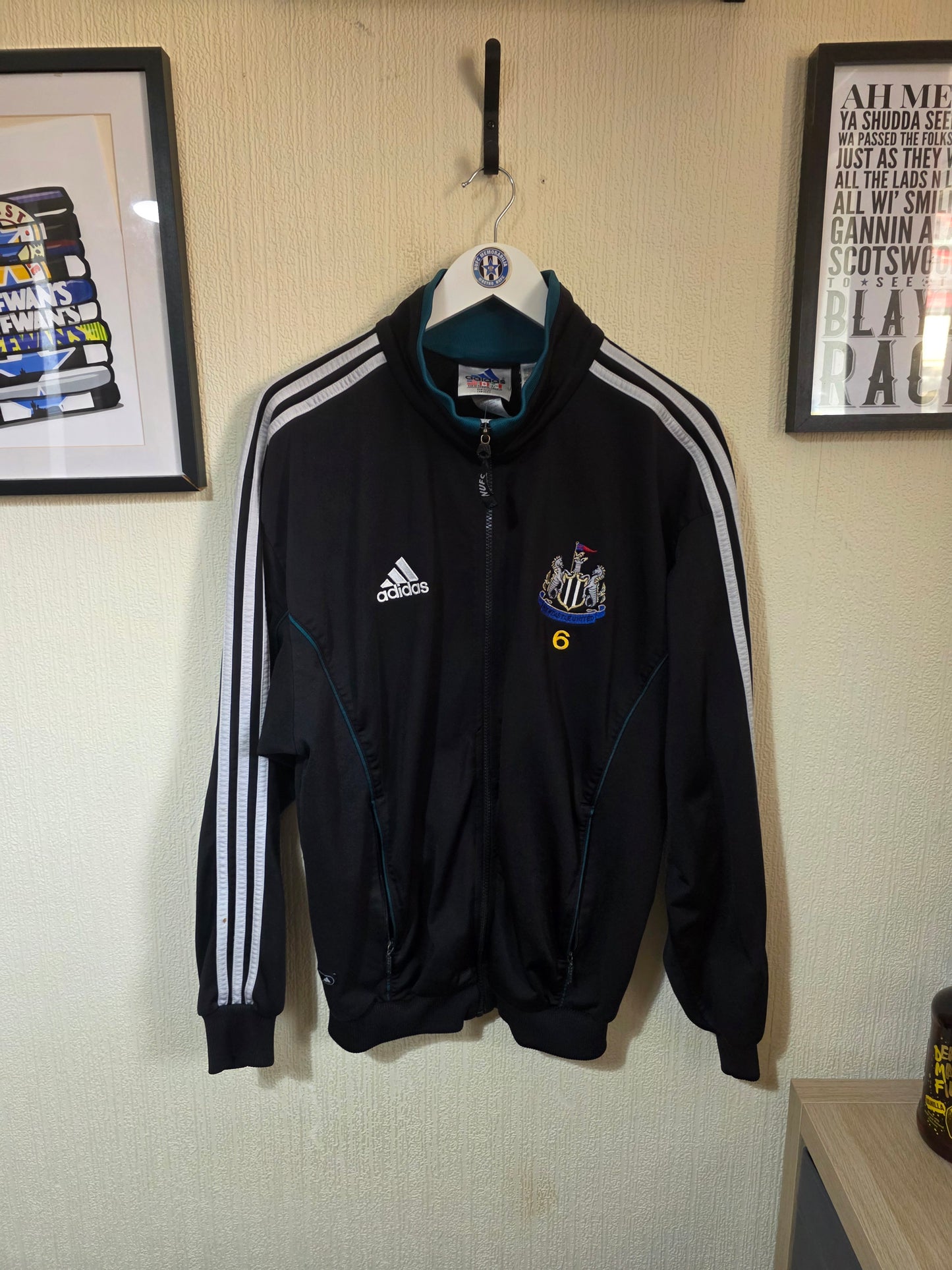 Newcastle United 1999/00 Adidas Jacket - Medium