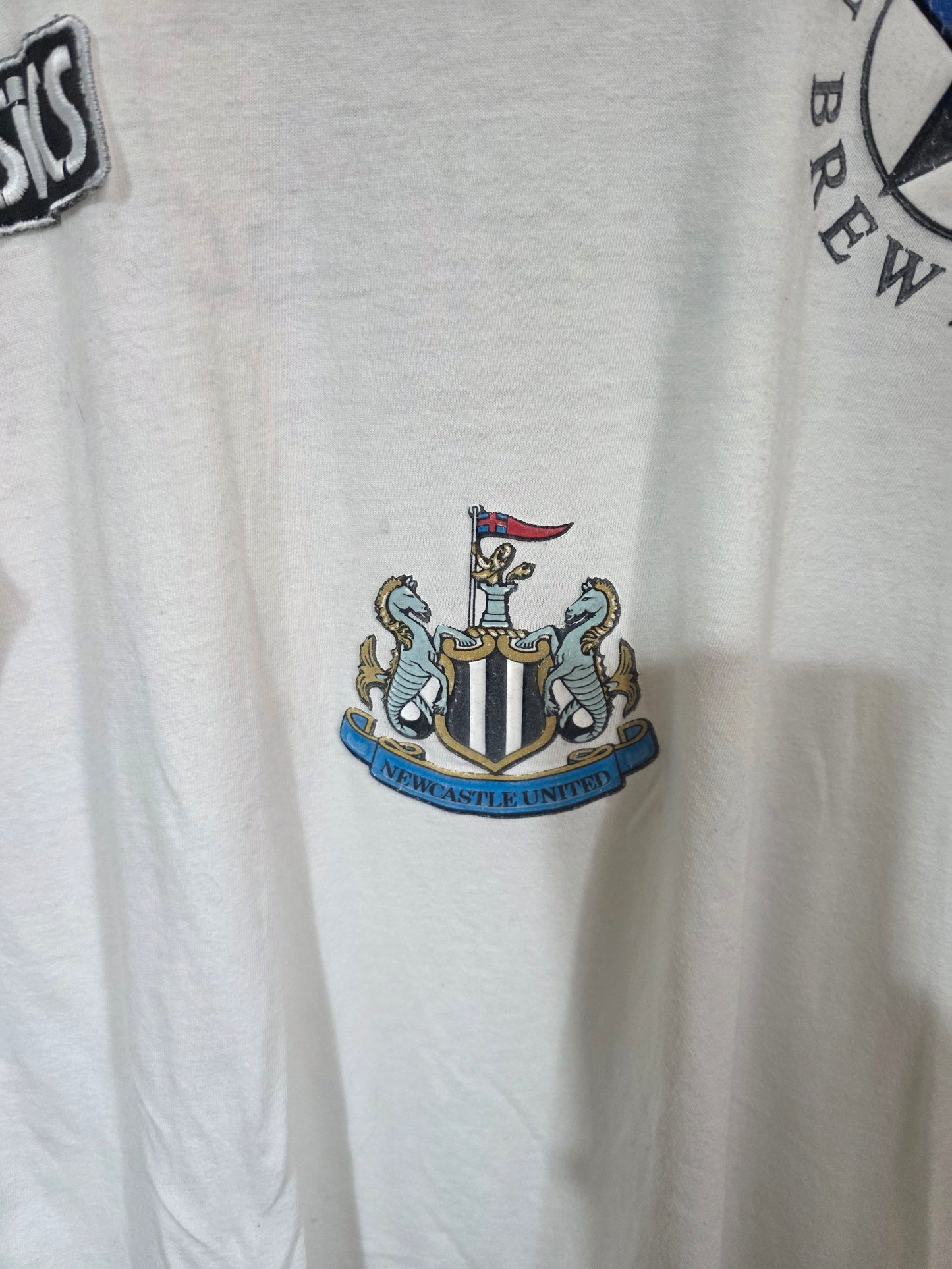 Newcastle United 1993/95 Asics training shirt - Small