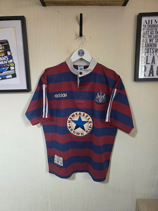 Newcastle United 1995/96 Adidas away shirt #8 BEARDSLEY - Medium